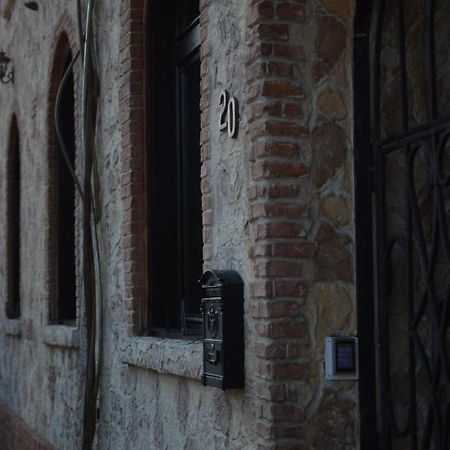 Gala - Guesthouse Oradea Ngoại thất bức ảnh