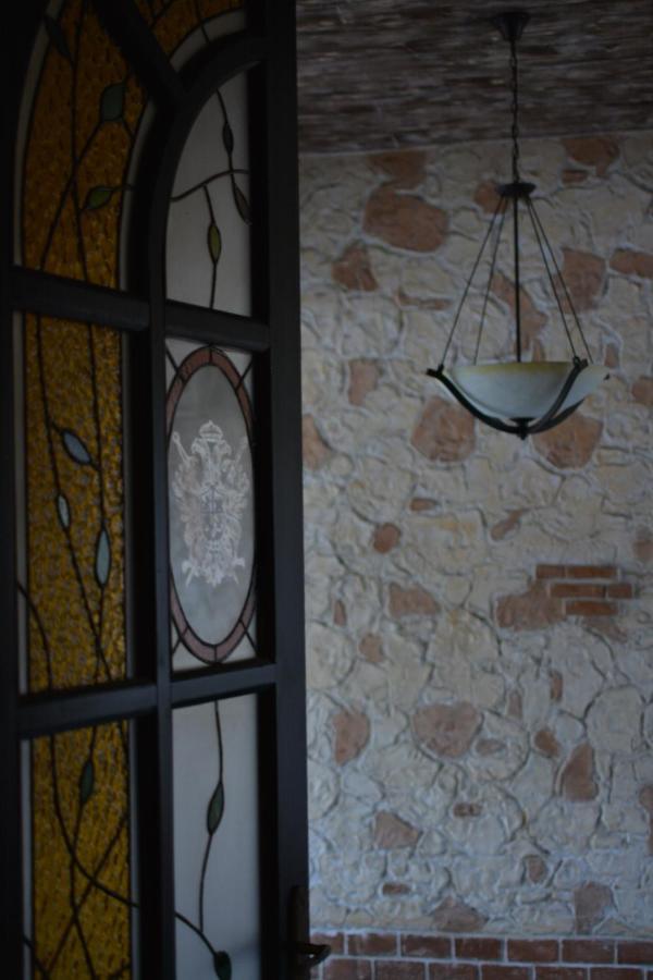 Gala - Guesthouse Oradea Ngoại thất bức ảnh