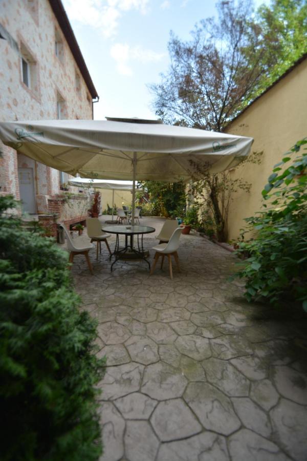 Gala - Guesthouse Oradea Ngoại thất bức ảnh